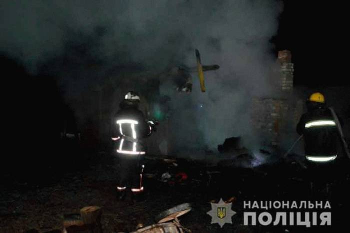 Ковельська поліція встановлює обставини пожежі, у якій загинули двоє дітей. Фото