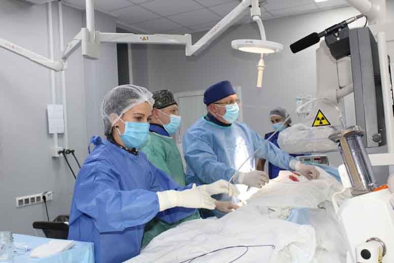 У Ковелі вперше в Україні провели ендопротезування грудного відділу аорти стент-графтом