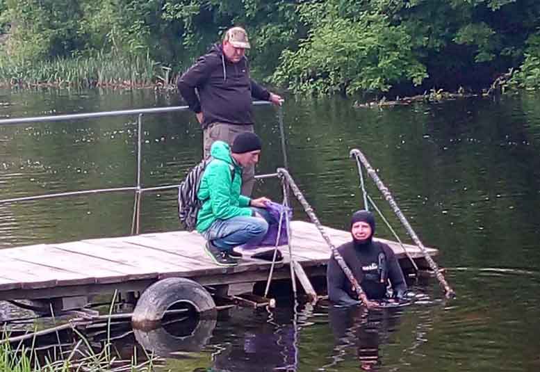 Ковельські дайвери прибрали вілд сміття дно Турії