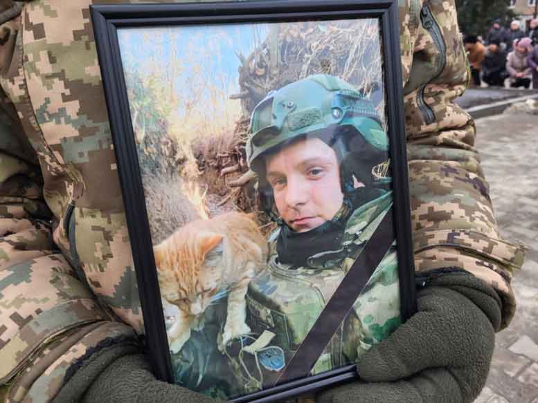 У Ковелі попрощались з молодим Героєм Олександром Тужиловим