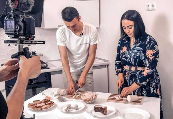 Модель XL з Ковеля Катерина Ващук знялася у кулінарному шоу