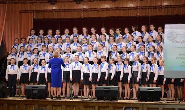 Хор &laquo;Первоцвіт&raquo; Ковельської гімназії отримав почесне звання &laquo;Зразковий художній колектив&raquo;