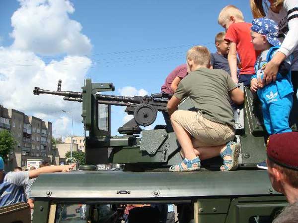 Ковель відвідали десантники 80-ої ДШБ. Фото