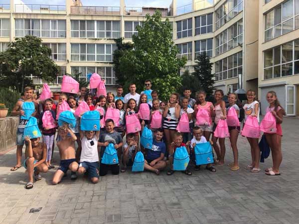  зразкового аматорського ансамблю народного танцю &laquo;Дзвіночок&raquo; - керівник Інна Темрук