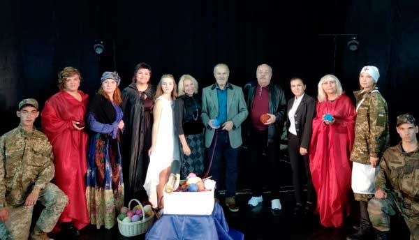 Ковельський театр-студія &laquo;10 ряд 10 місце&raquo; запрошує на прем'єру нової п'єси