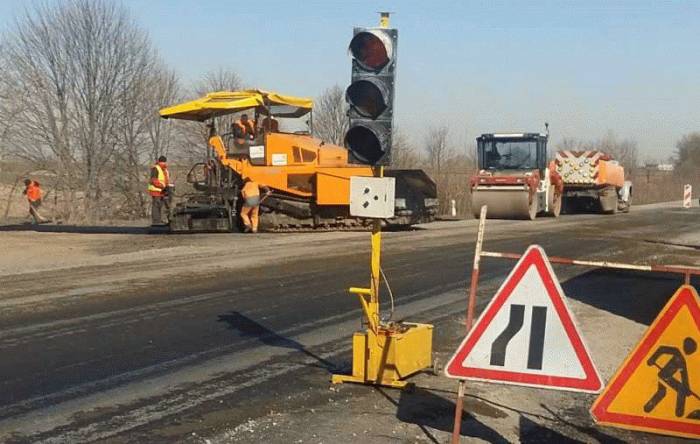 Частково відремонтували автодорогу Луцьк- Ковель. Відео 